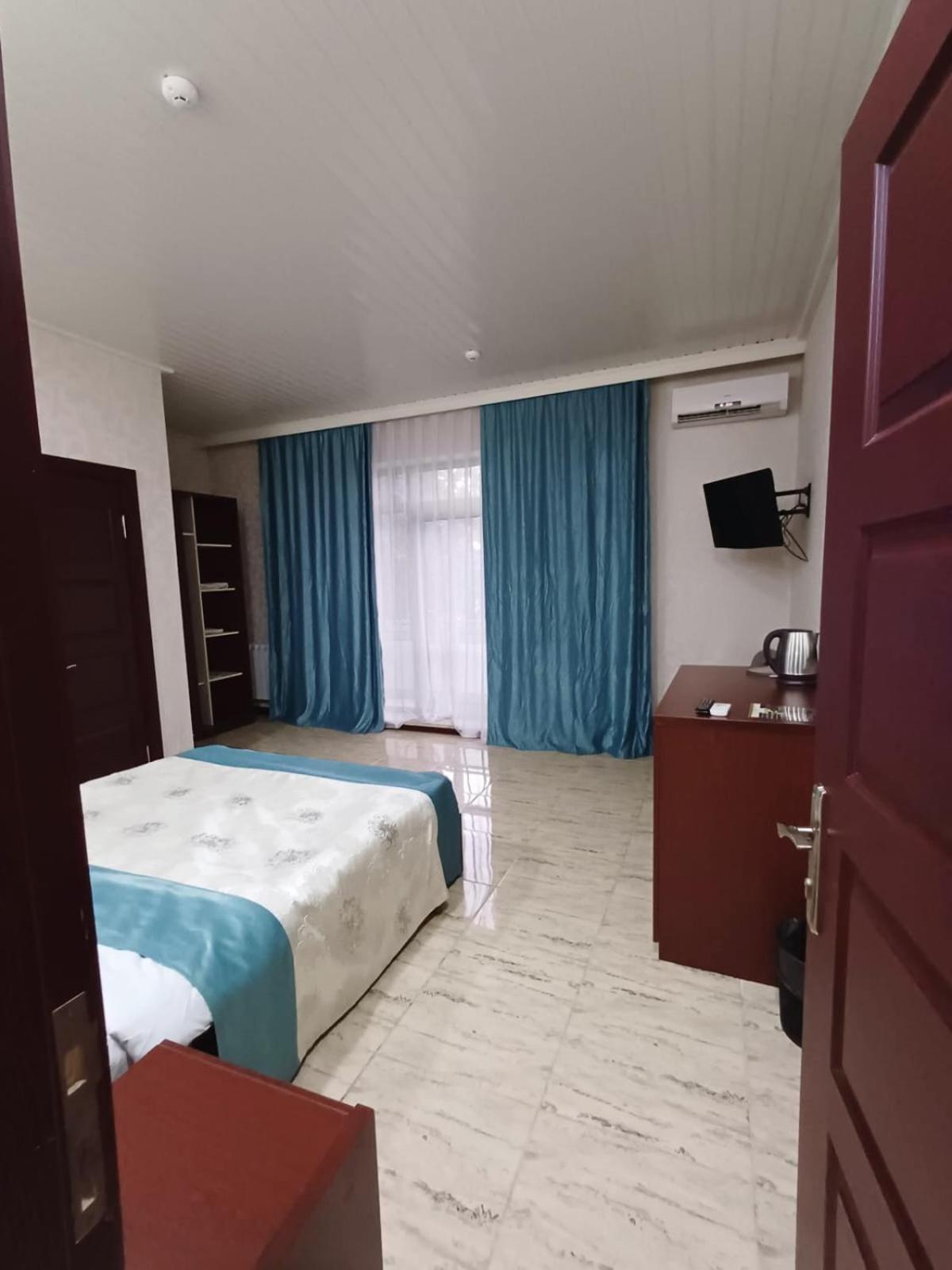 Gabala Bliss Inn Hotel And Restaurant エクステリア 写真
