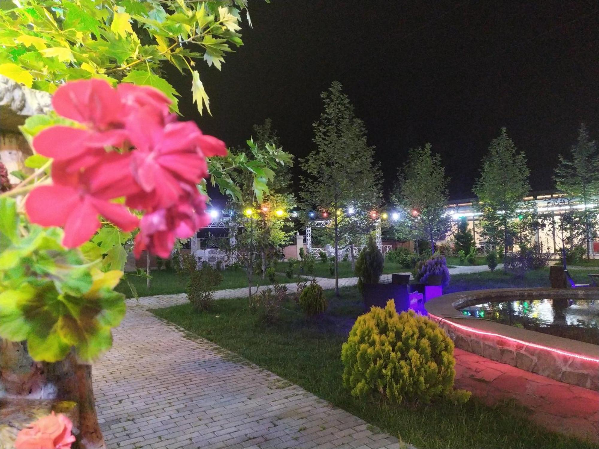 Gabala Bliss Inn Hotel And Restaurant エクステリア 写真